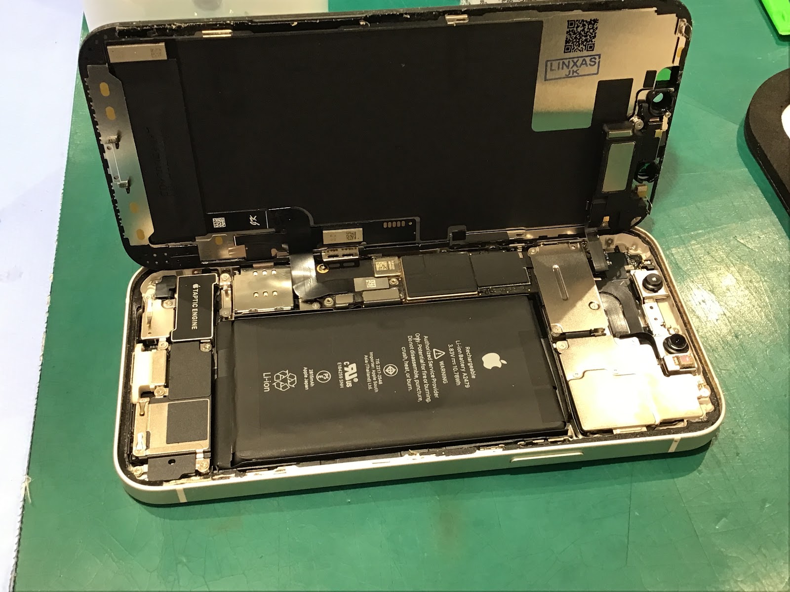 電池の持ちが悪くなったiPhone12(アイフォーン)の修理をお受けいたしました！スマホ修理工房丸井錦糸町店です！